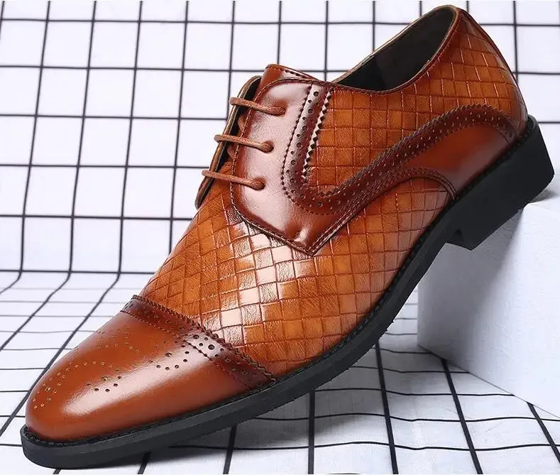 Hnzxzm Men's Splicing Brogue Shoes Woven Grain Leather Dress Shoes Men Lace-Up Wedding Party Shoes Mens Business Office Oxfords Flats