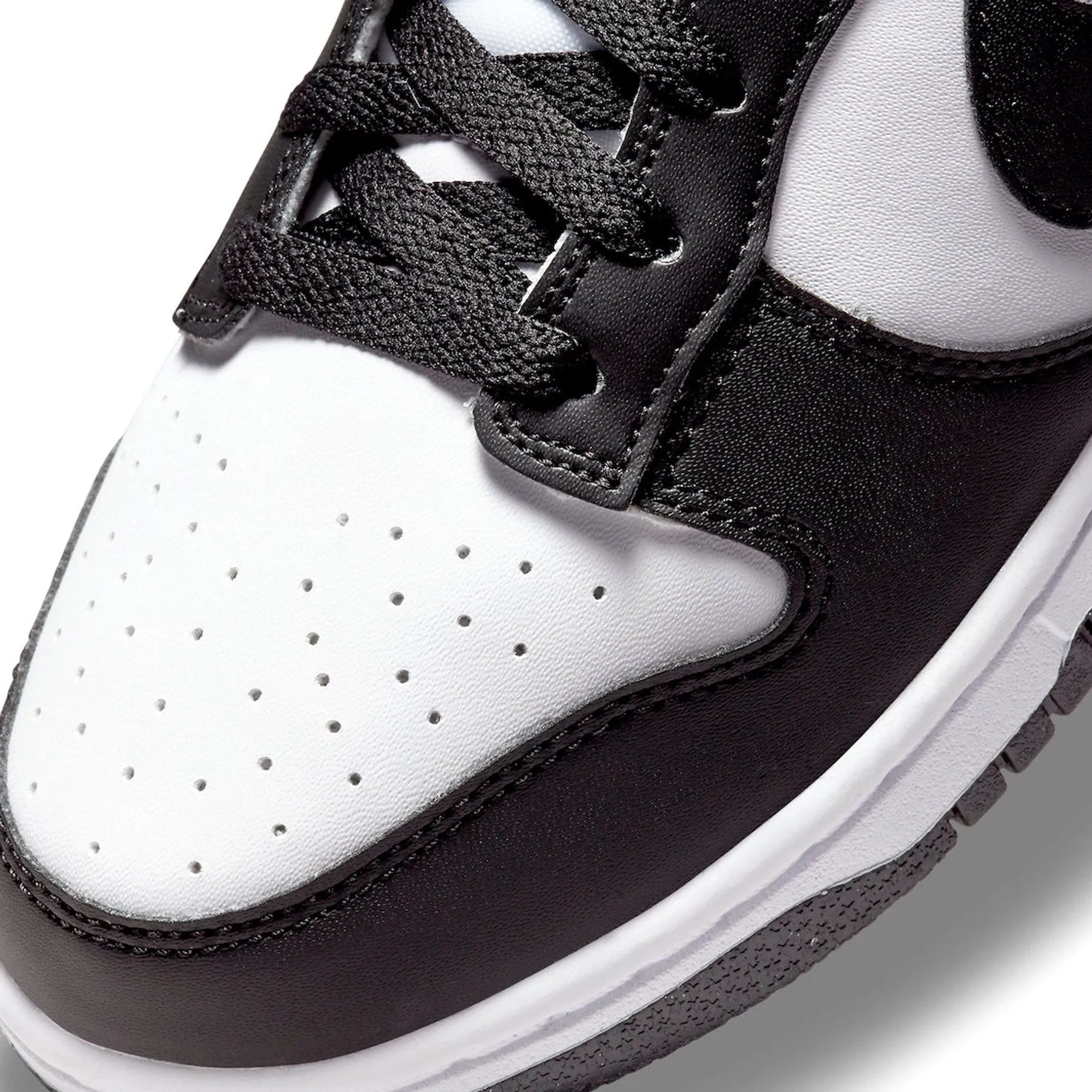 Nike Dunk Low Next Nature 'White Black'